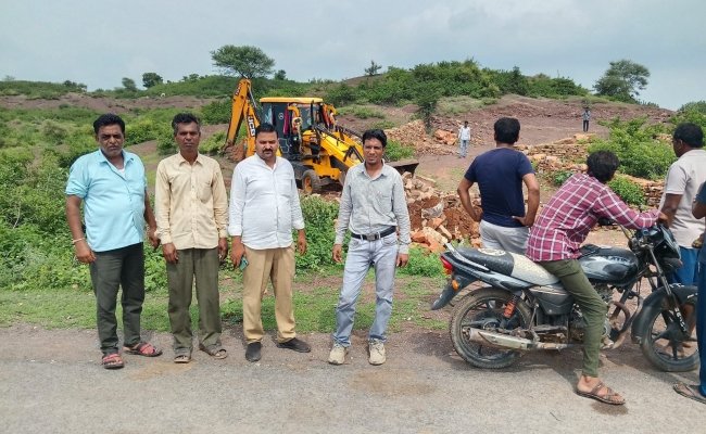 कलेक्टर के निर्देशानुसार शासकीय भूमि कराई गई अतिक्रमण मुक्त